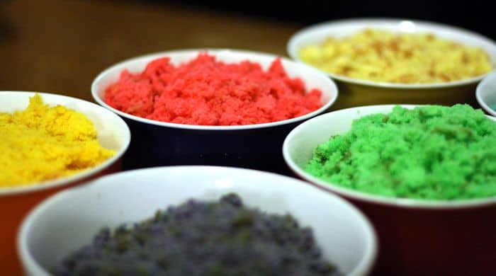 Regenbogen Eiswaffel cakepops Teigfarben